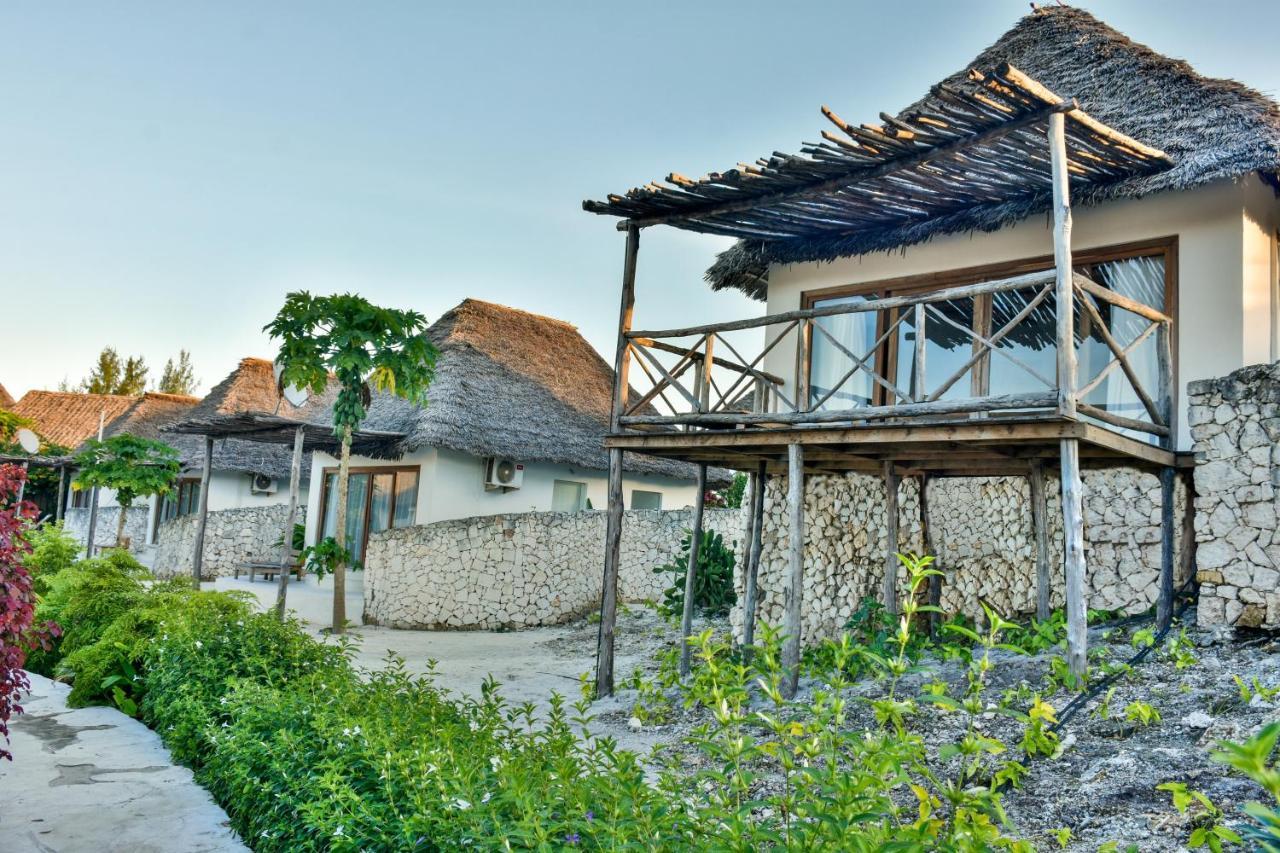 Zanbluu Beach Hotel Kiwengwa  Exterior foto